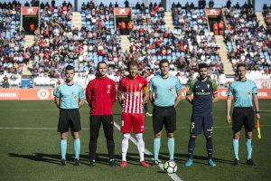 El árbitro falló tanto como el Almería en defensa.