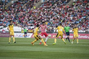 El Almería sigue los mismos derroteros que Osasuna.
