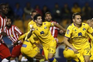 El Almería-Alcorcón será de alta tensión.