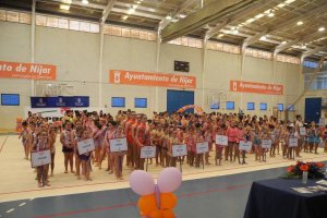 Gimnastas en Níjar.