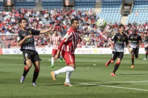 Michel tiene calidad para batir al meta rival.