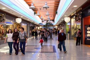 El Centro Mediterráneo es la mayor superficie comercial de la capital.