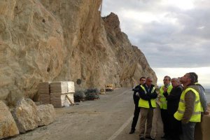 Andrés García Lorca en una de sus visitas a la zona afectada por los desprendimientos.