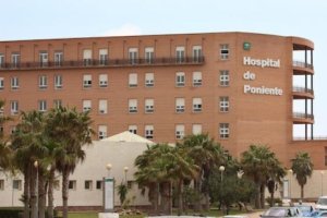 El herido ha sido trasladado al hospital de Poniente.