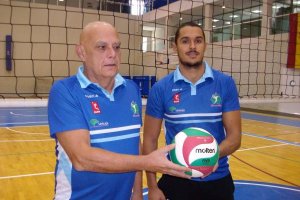 Alejandro Fernández con Piero Molducci.