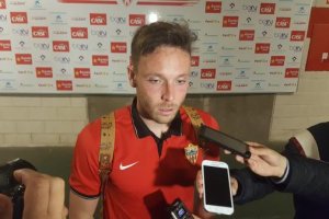 José Ángel Jurado en zona mixta.