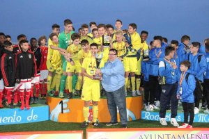 Rubí con el campeón Villarreal.