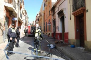 Imagen de la fachada de la vivienda siniestrada.