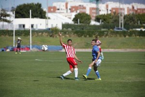El Almería B visita a un Melilla también en descenso.