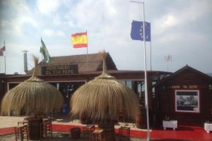 Chiringuito ubicado en la playa de la capital