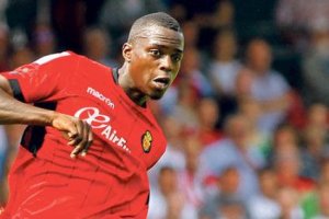 Pereira podría volver a jugar en banda.