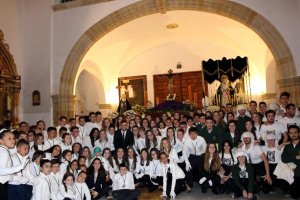 Los tres pasos de la Hermandad Infantil y Juvenil de la Virgen de los Perdones y Jesús de la Esperanza.