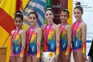 Las pulpileñas suben al podio.