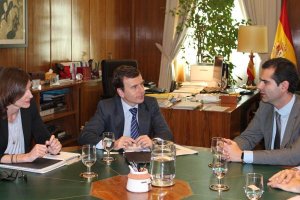 Fernández-Pacheco junto a Pablo Saavedra en Madrid