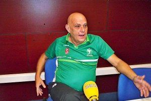 Piero quiere la victoria ante Vecindario.