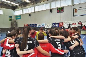 La piña antes de saltar a la pista.