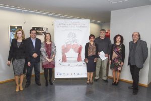 Representantes de las instituciones implicadas, el autor del cartel y el director de las Jornadas.