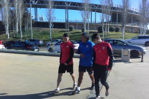 Pipo Goro con Pozo e Iván rumbo al Anexo.