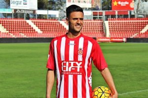 Cristian Herrera con la camiseta del Girona.