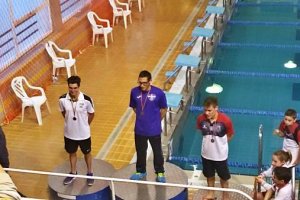 El ejidense con la medalla de oro.