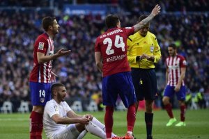 Benzema estará fuera de tres a cuatro semanas.