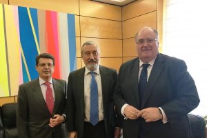 Julio Gómez Pomar con Eugenio Gonzálvez y Juan José Matarí.