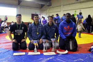 Luchadores almerienses.