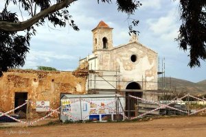 Aspecto que presentaba el Cortijo del Fraile en obras y que Amigos del Parque difundió. 