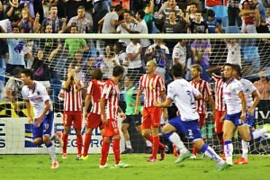 El tanto de carera llegó en tiempo de descuento.