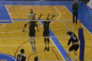 Gran bloqueo de Unicaja.