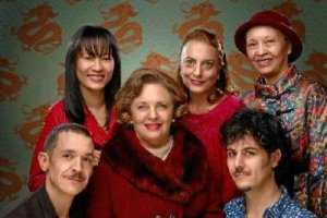 Reparto de la obra que opta a ocho candidaturas de los Max con Luis Luque y Paco Bezerra.