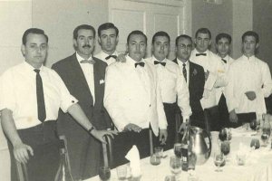 Los fundadores  del emblemático restaurante con Juan Pedro Alarcón y sus hermanos al frente del negocio.