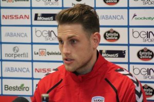 Carlos Hernández en rueda de prensa.