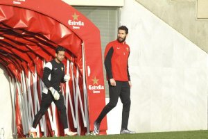 Carlos Cuéllar en el entrenamiento de este jueves.