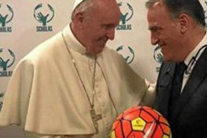 Javier Tebas con el Papa Francisco.