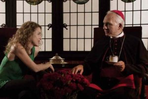 Silvia Abascal y Darío Grandinetti en ‘Francisco. El padre Jorge’.