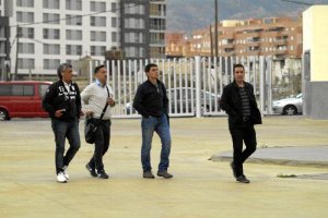 Alberto Benito llegando al Mediterráneo con la colla de Goro.