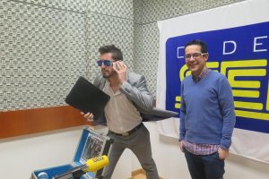 David Dadis durante la entrevista en los estudios de Cadena Ser Poniente.