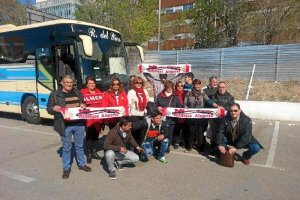 Los peñistas de Milhojas te invitan a su fiesta.