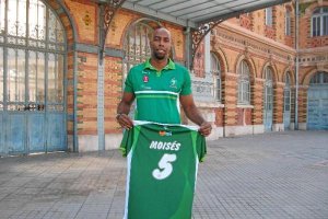 Moisés Cézar el día de su presentación.