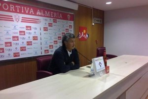 Gorosito en rueda de prensa.