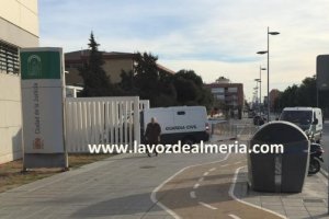 Llegada de los furgones con los detenidos