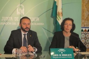 Gracia Fernández junto a Miguel Ángel Tortosa.