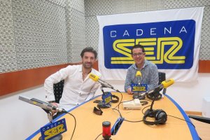 Paquillo Fernández durante la entrevista en Cadena Ser Poniente.
