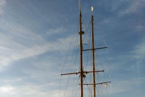 Patria, barco en el que viven a lo largo del año Helmut Franz y Carmen de Kluck. 