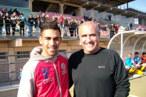 Dani Romera y su padre, Miguel, en la Ciudad Deportiva de Vícar.