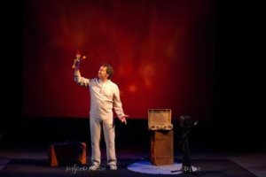 ‘Un trocito de luna’, de la compañía A la sombrita.