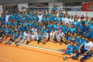 casi todos porque había muchos más entrenando.