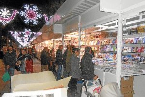Mercado navideño en la Rambla.