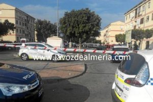Zona acordonada por la Policía Local y la Policía Nacional